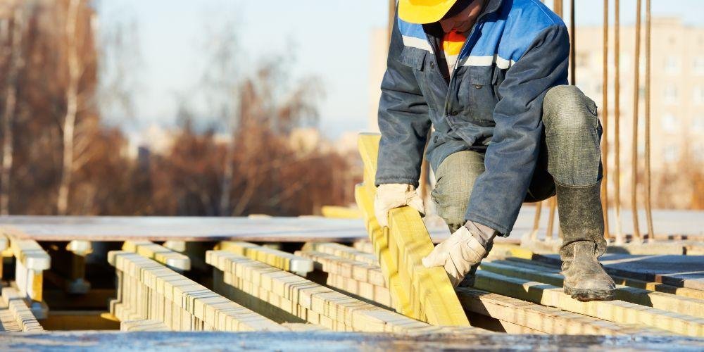 Foreman-led crews delivering commercial steel fixing & formwork across Sydney. Fast mobilisation, neat workmanship, pour-ready handovers, clear daily updates.